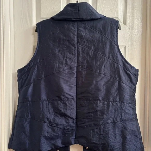 1X Coldwater Creek Midnight Blue Quilted Vest - Picture 2 of 7